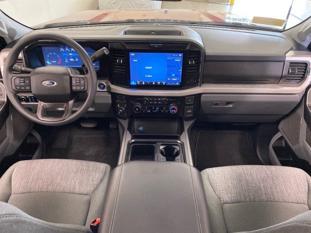 Certified 2026 Ford F250 XLT w/ XLT Premium Package AWD/4WD image 10