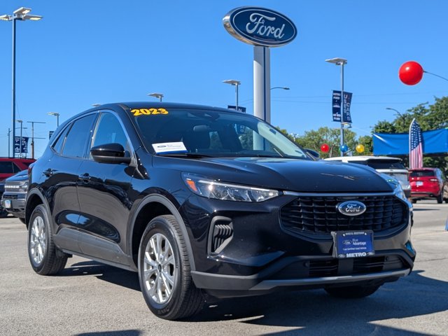 Certified 2023 Ford Escape Active AWD/4WD image 2