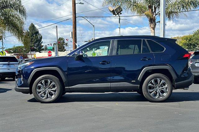 Used 2024 Toyota RAV4 XLE Premium image 29