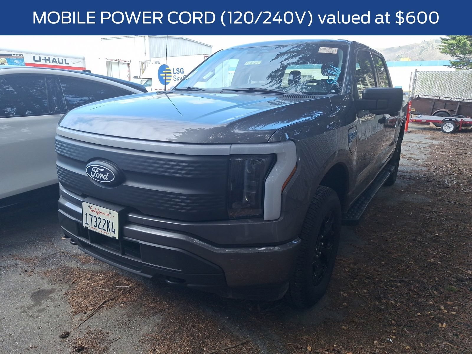 Certified 2025 Ford F150 Lightning XLT AWD/4WD image 4