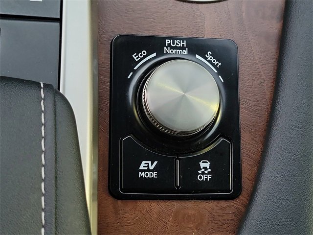 Used 2022 Lexus RX 450hL AWD w/ Premium Package image 13