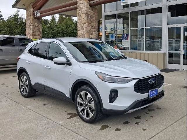 Certified 2025 Ford Escape Platinum