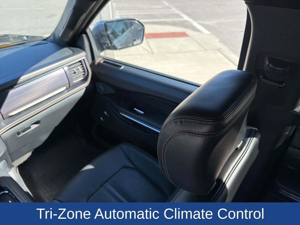 Certified 2022 Ford Expedition Platinum image 21