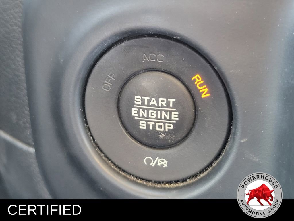 Used 2020 Jeep Wrangler Unlimited Sahara image 34