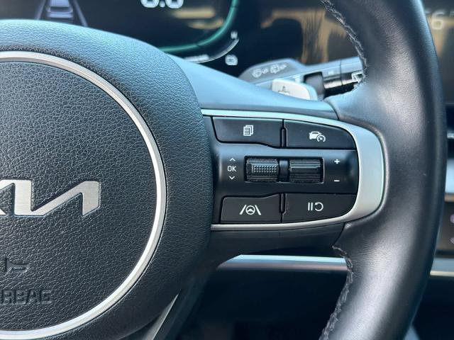Used 2023 Kia Sportage EX AWD/4WD image 25