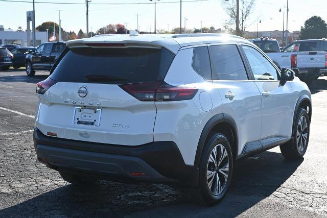 Used 2023 Nissan Rogue SV image 5