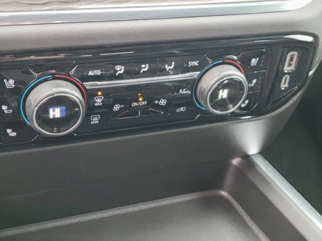 Used 2024 Chevrolet Silverado 2500 LTZ w/ LTZ Plus Package image 38