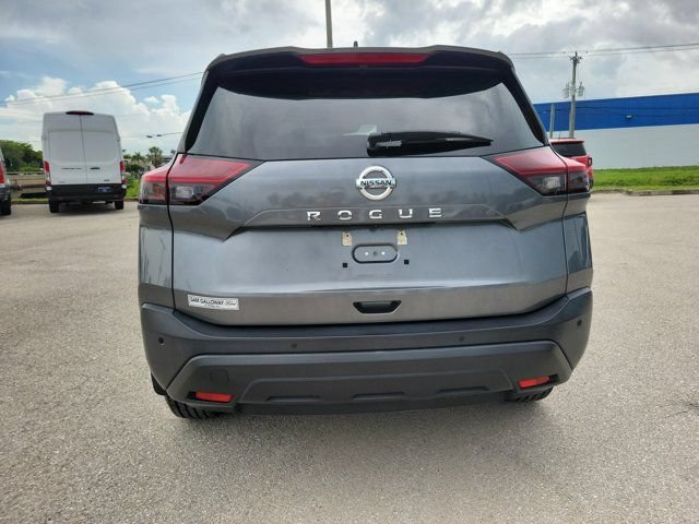 Used 2021 Nissan Rogue S FWD image 5