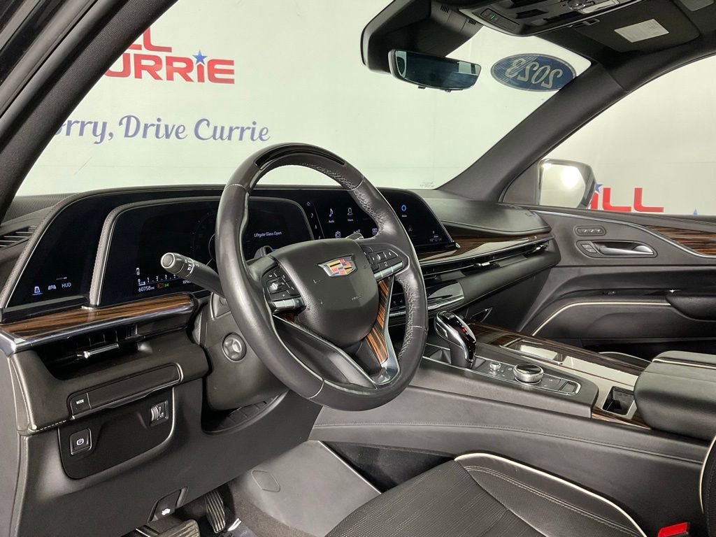 Used 2023 Cadillac Escalade Premium Luxury RWD image 13