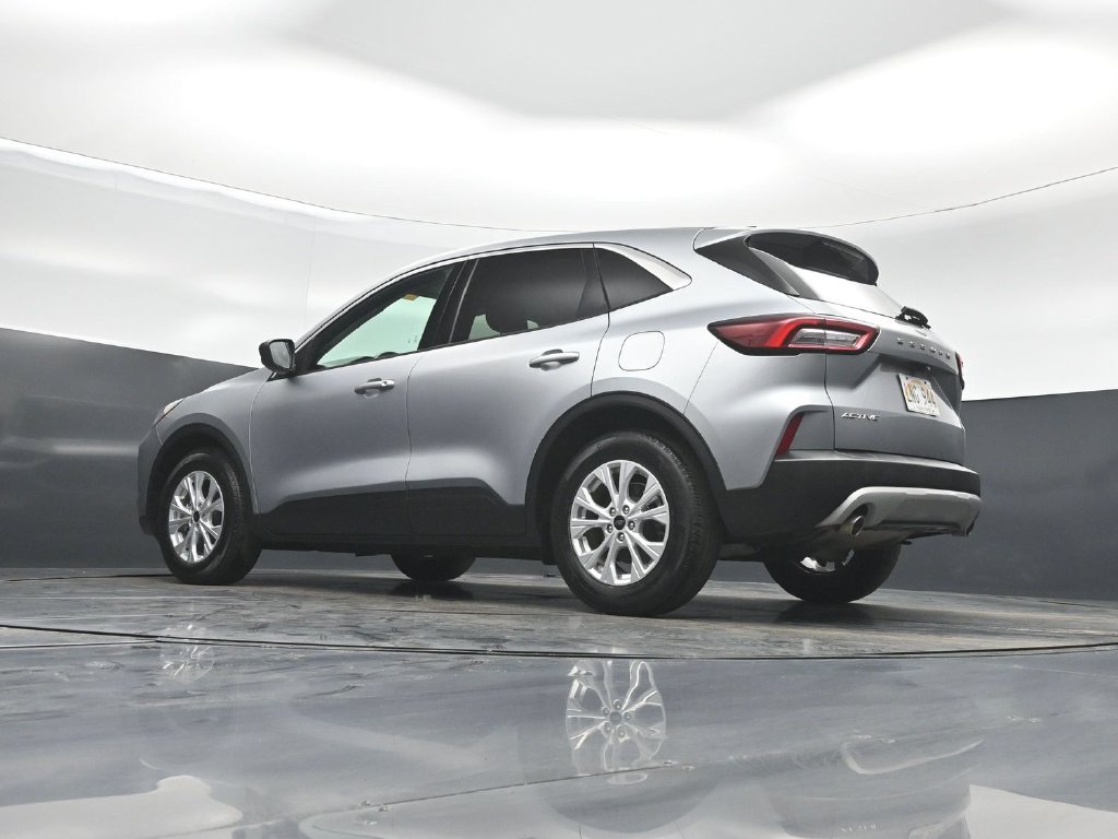 Certified 2024 Ford Escape Active FWD image 49