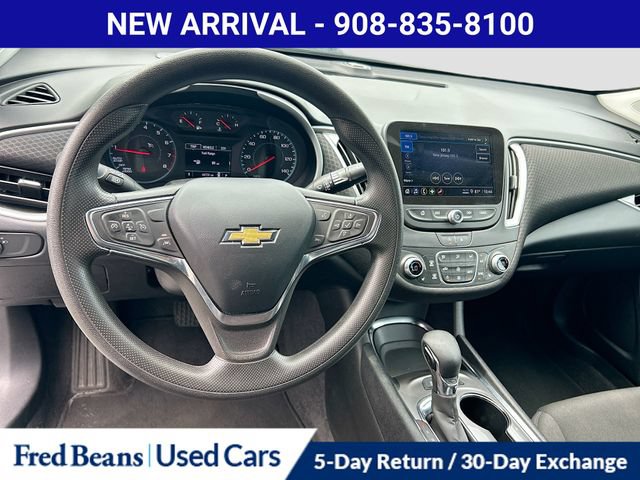 Used 2024 Chevrolet Malibu LT FWD image 11