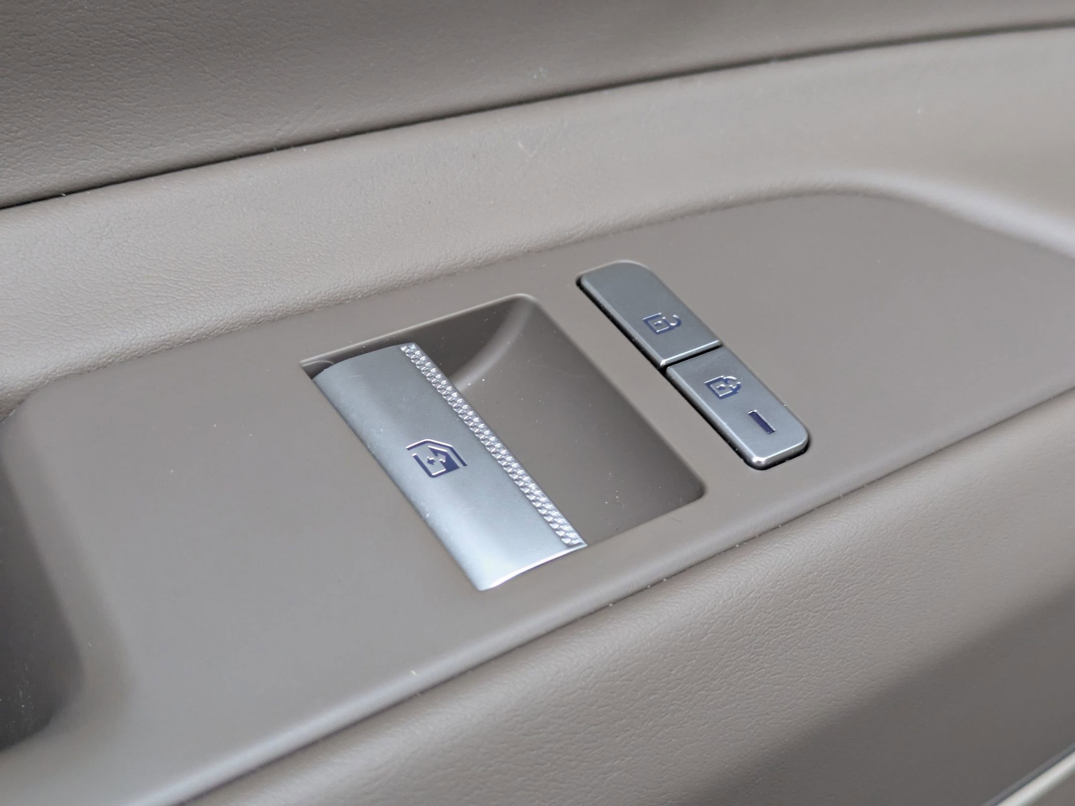 Used 2024 Genesis GV80 3.5T image 27