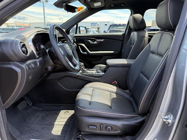 Used 2024 Chevrolet Blazer Premier w/ Driver Confidence II Package AWD/4WD image 9