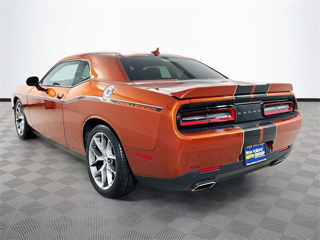 Used 2022 Dodge Challenger GT image 3