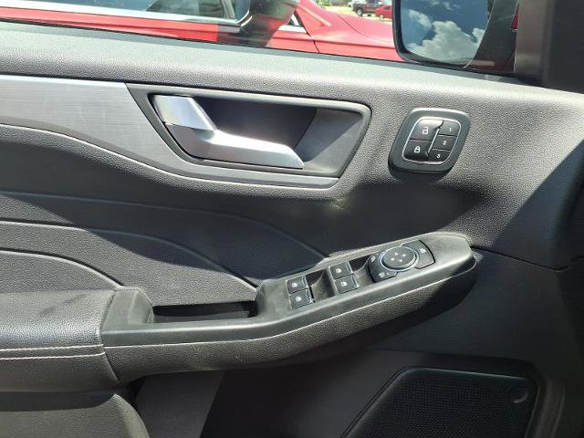 Certified 2023 Ford Escape Platinum AWD/4WD image 15