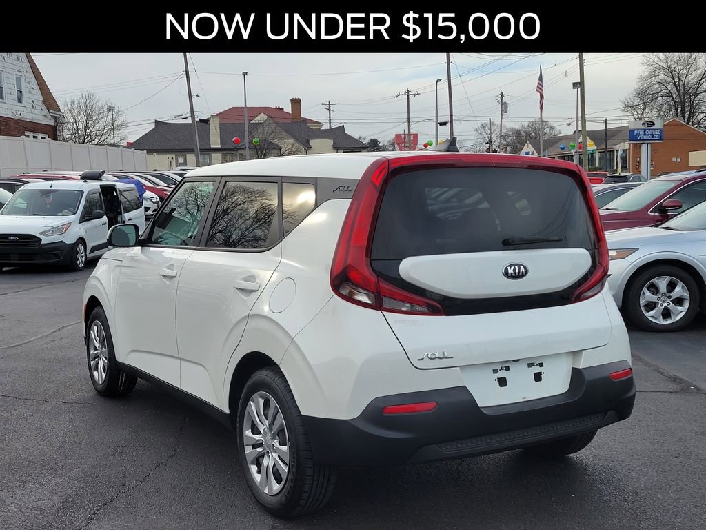 Used 2020 Kia Soul LX FWD image 3