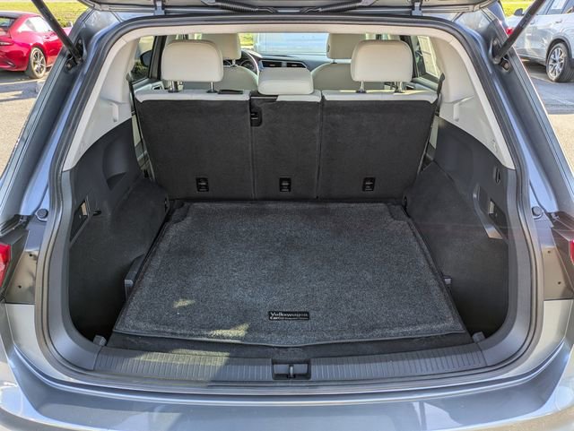 Used 2018 Volkswagen Tiguan SE image 13