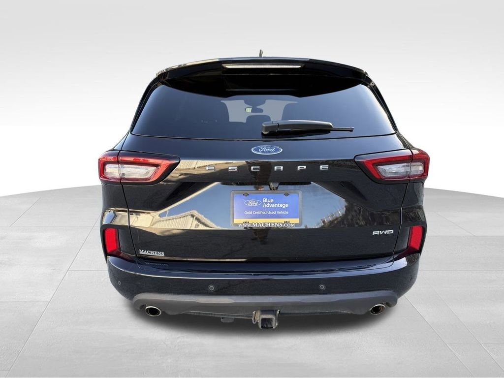 Certified 2023 Ford Escape ST-Line Select w/ Tech Pack #2 image 4