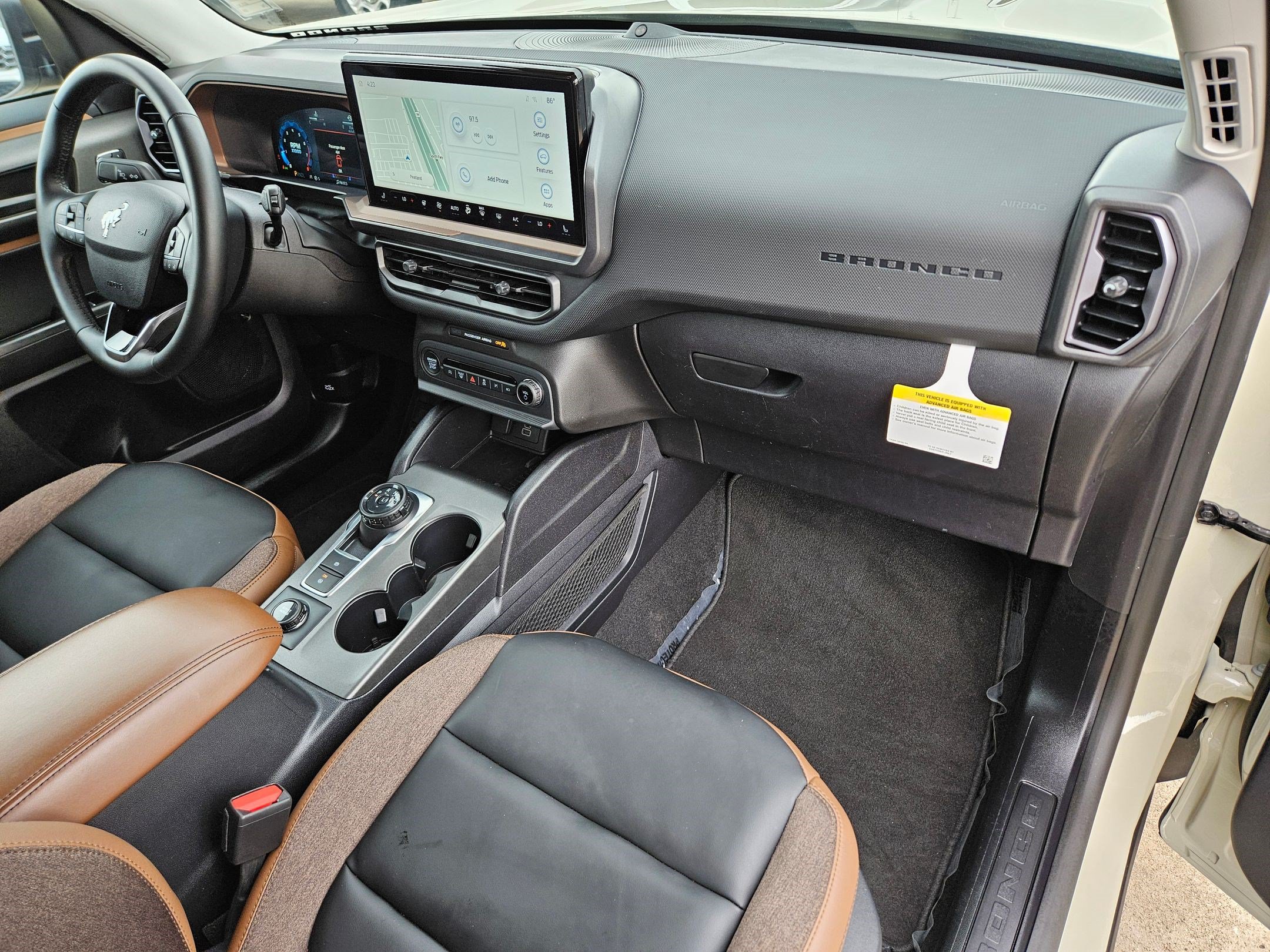 Certified 2025 Ford Bronco Sport Outer Banks w/ Outer Banks Tech Package+ AWD/4WD image 34
