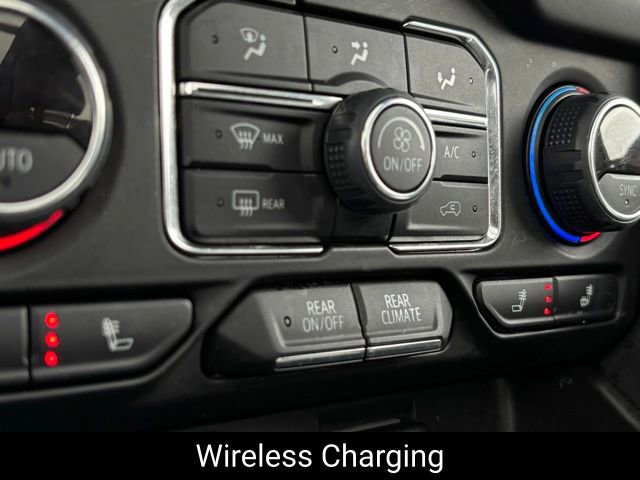 Used 2022 Chevrolet Tahoe Z71 w/ Z71 Off-Road Package image 39