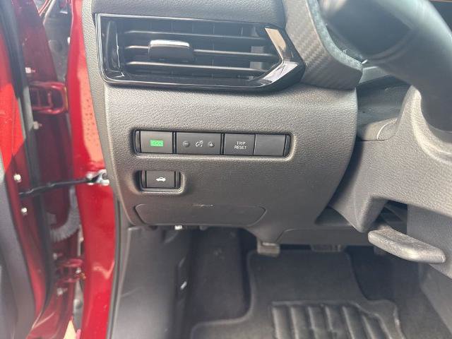 Used 2024 Nissan Sentra SV image 16