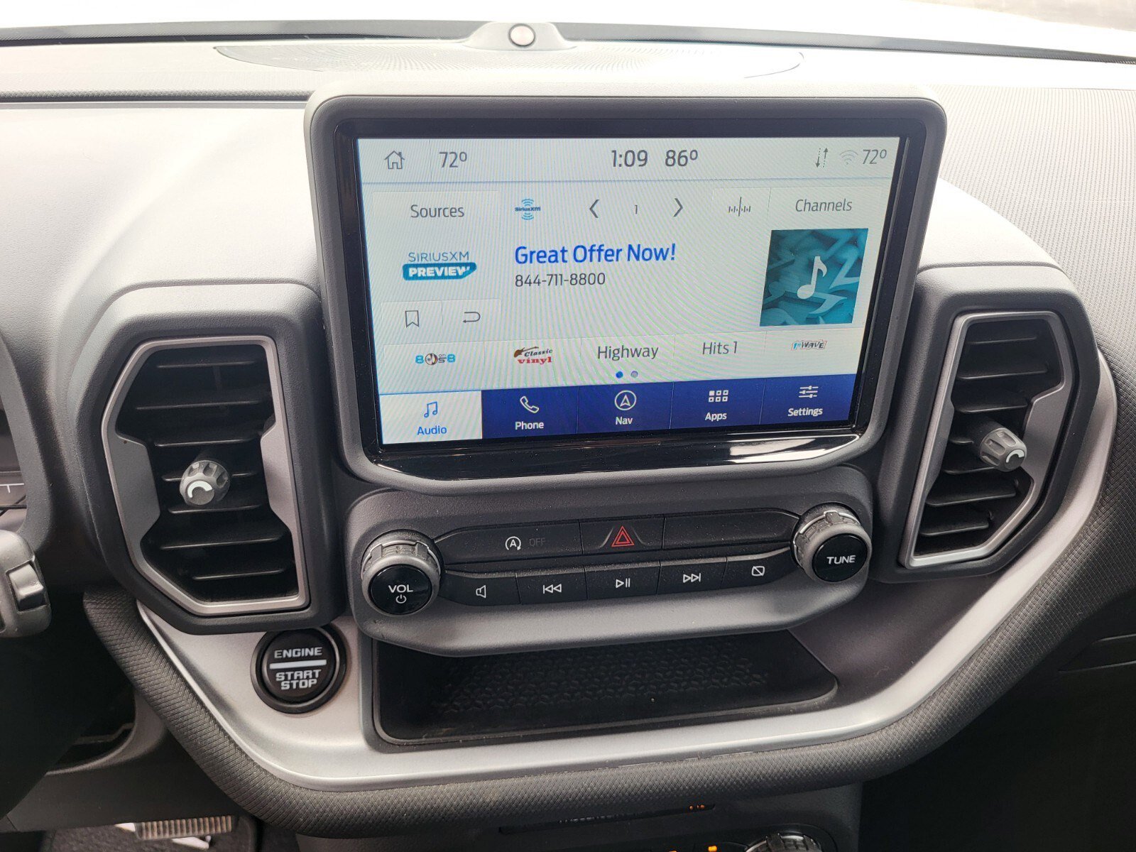 Certified 2022 Ford Bronco Sport Outer Banks w/ Tech Package AWD/4WD image 21