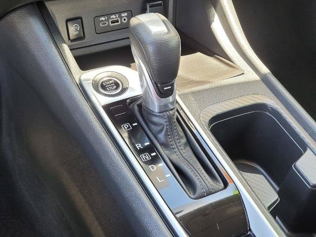 Used 2024 Nissan Sentra SV FWD image 23