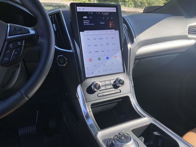 Certified 2024 Ford Edge Titanium w/ Titanium Elite Package image 29