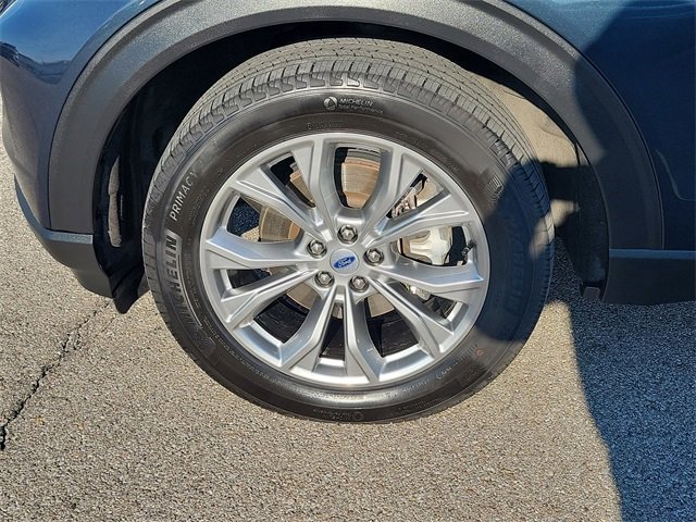 Certified 2023 Ford Explorer XLT w/ Equipment Group 202A image 9