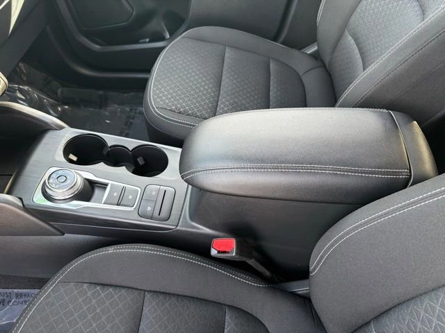 Certified 2025 Ford Escape Active AWD/4WD image 12