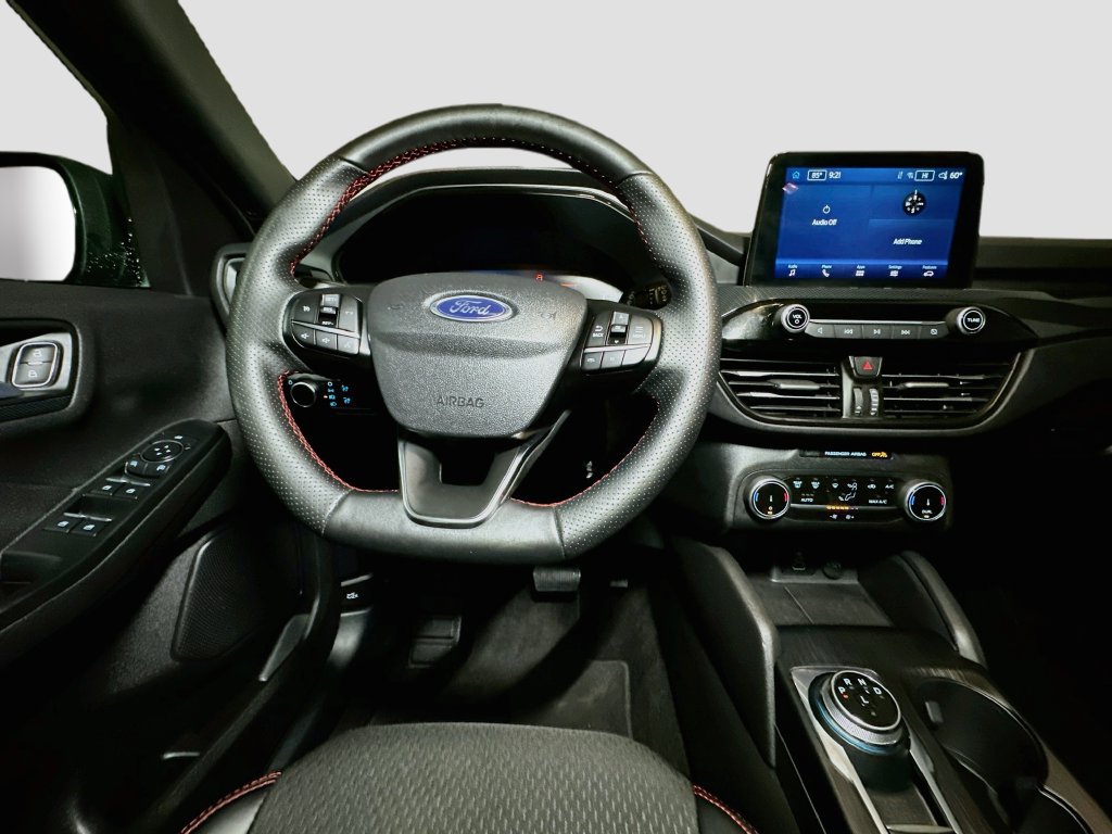 Certified 2025 Ford Escape ST-Line AWD/4WD image 30