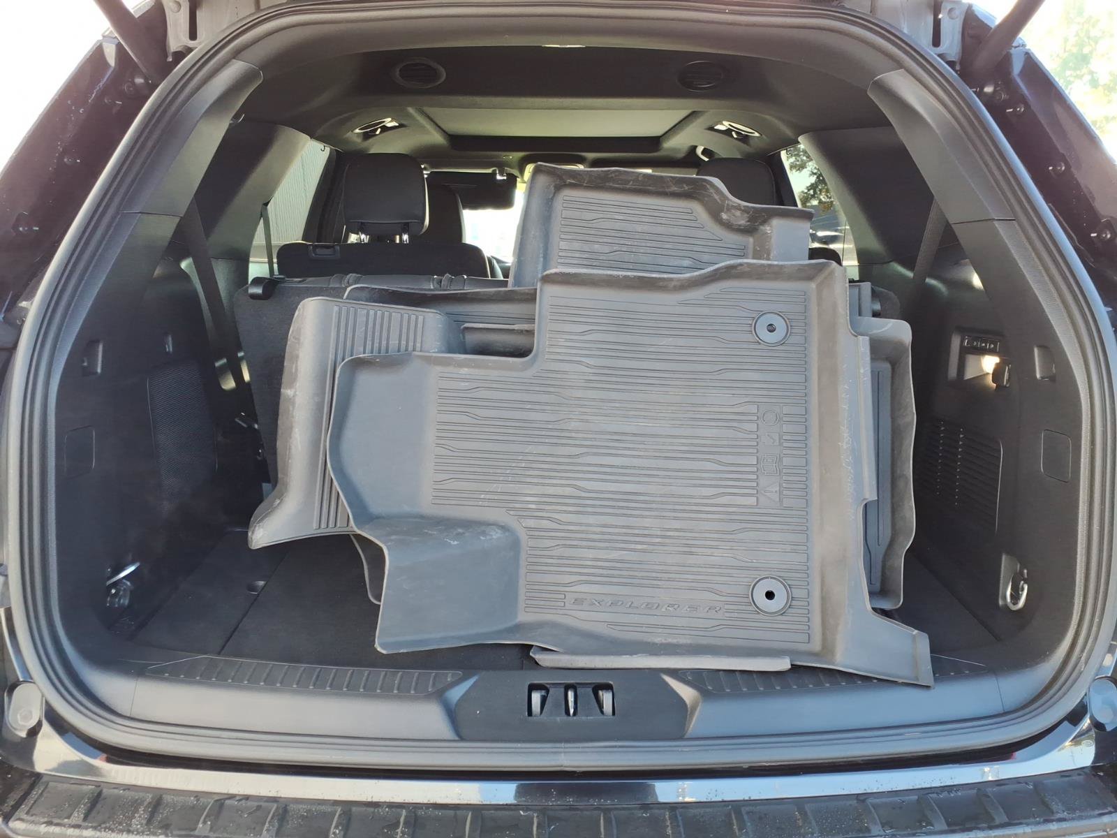 Certified 2025 Ford Explorer ST AWD/4WD image 6