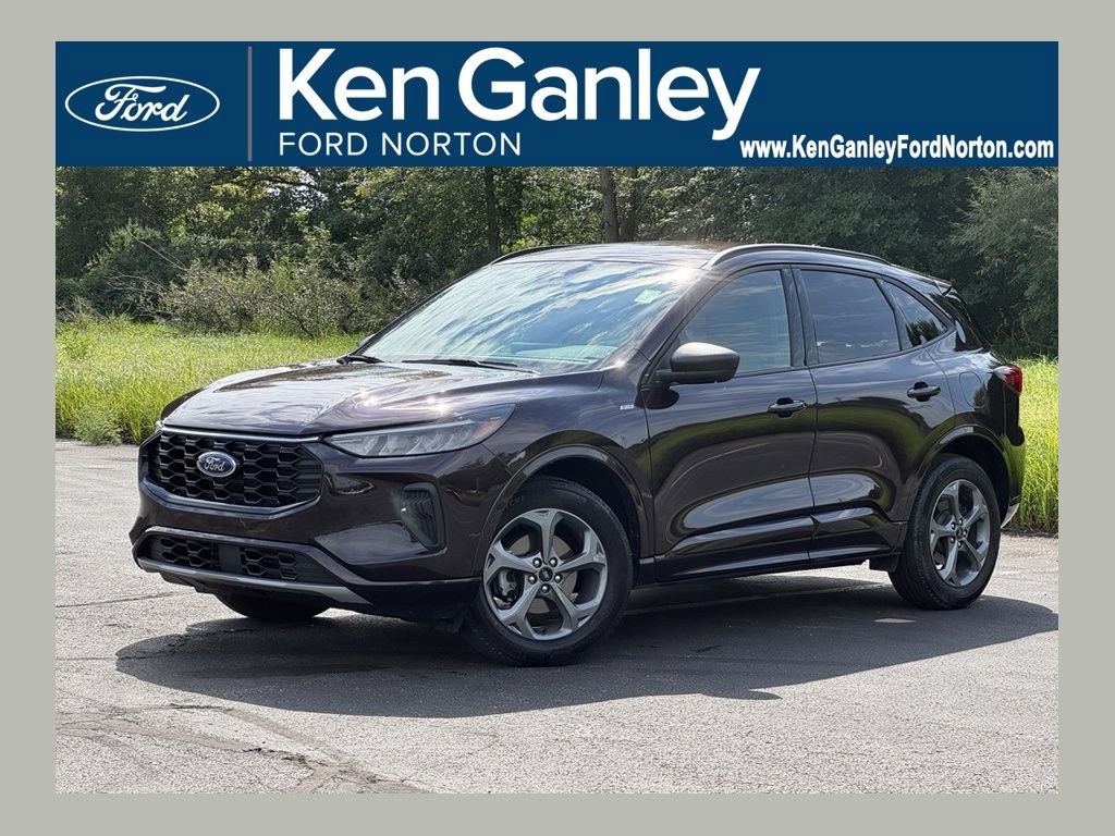 Certified 2023 Ford Escape ST-Line w/ Tech Pack #1 AWD/4WD image 1