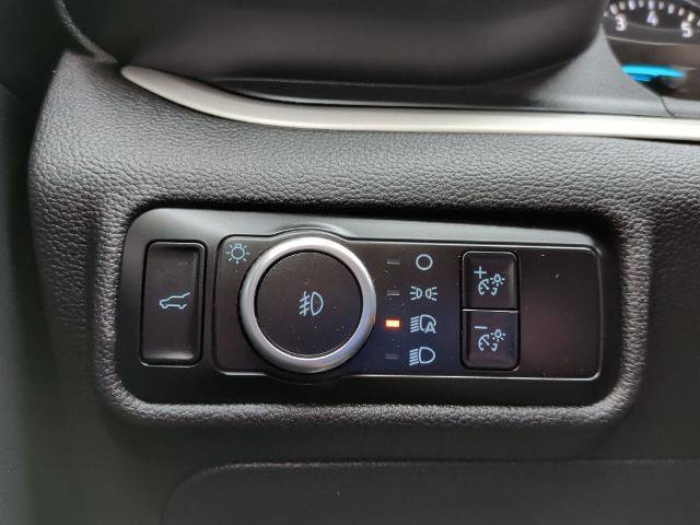 Certified 2024 Ford Explorer XLT w/ Equipment Group 202A image 25