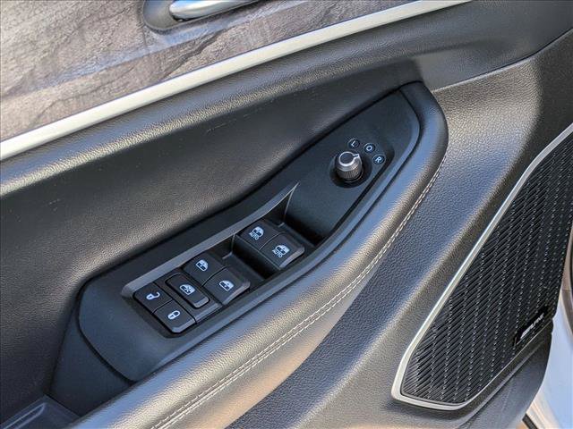 Used 2021 Jeep Grand Cherokee L Limited w/ Trailer Tow Group (B) AWD/4WD image 11