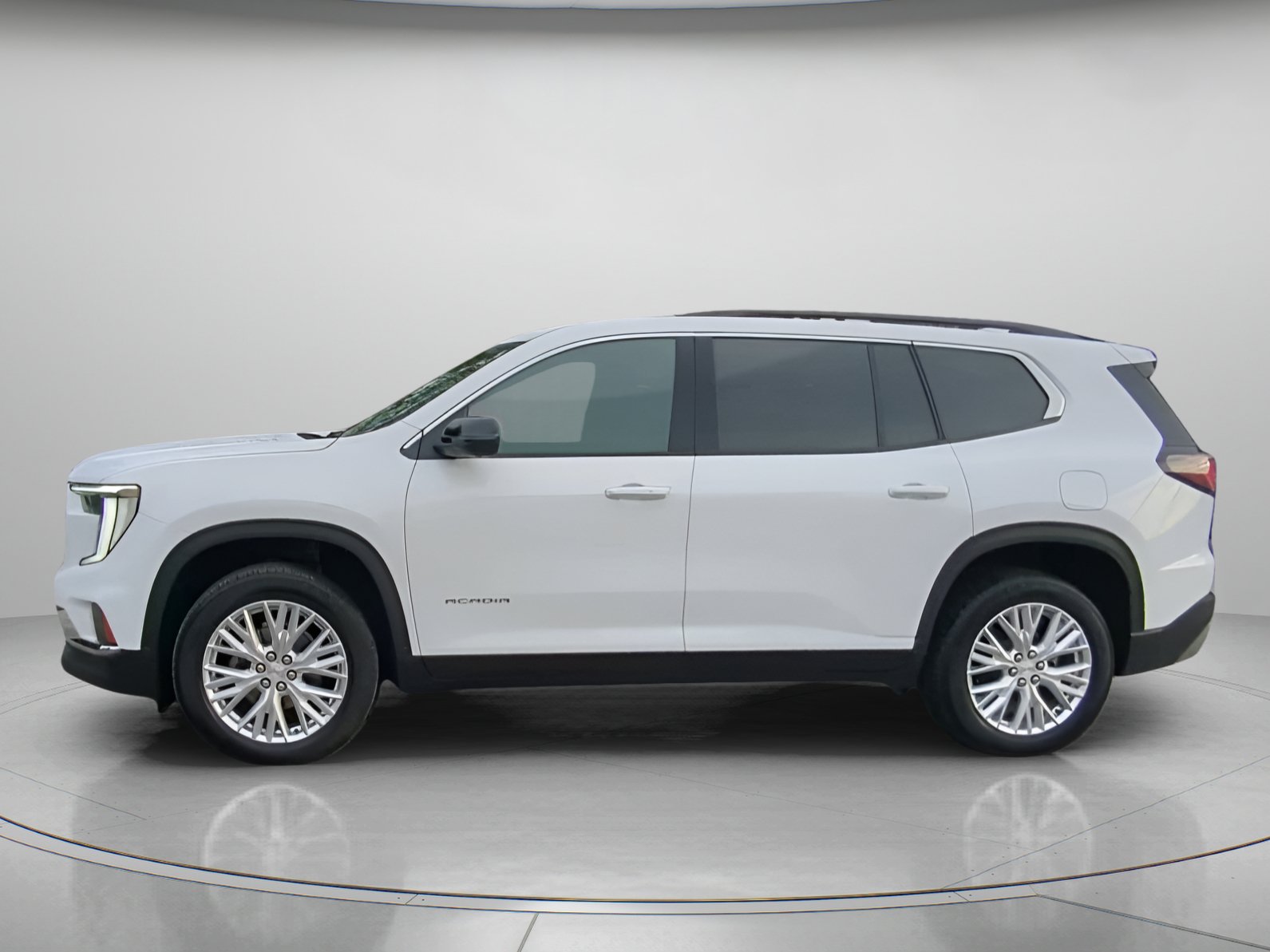 Used 2026 GMC Acadia Elevation FWD image 16