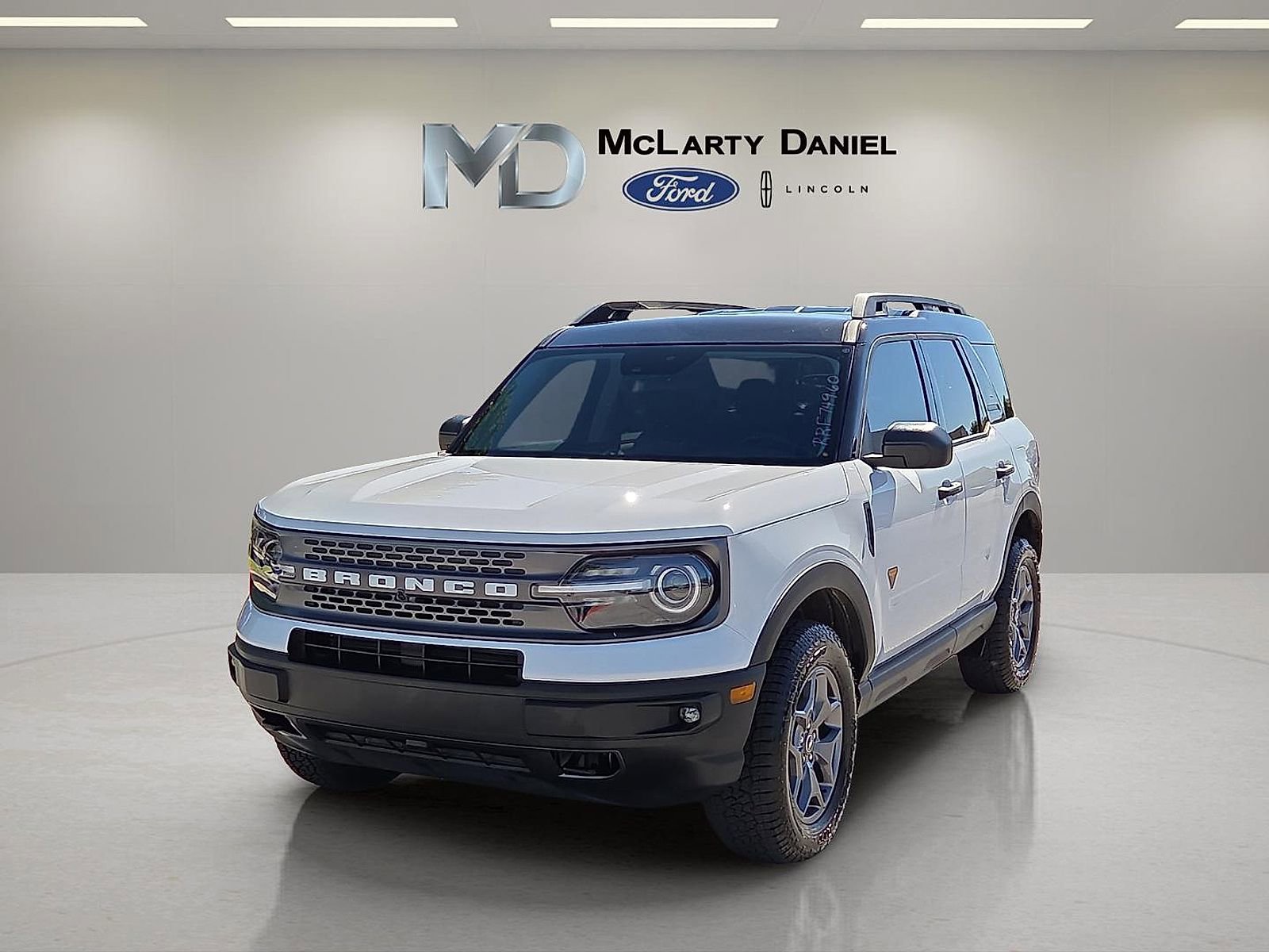 Certified 2024 Ford Bronco Sport Badlands AWD/4WD image 2