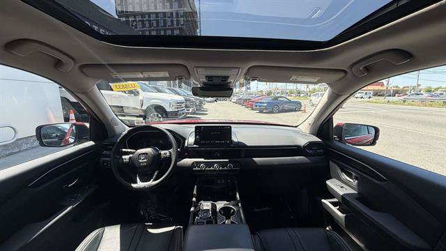 Used 2025 Honda Pilot Elite image 25