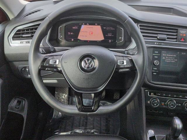 Used 2020 Volkswagen Tiguan SEL w/ 3rd Row Seat Package AWD/4WD image 13