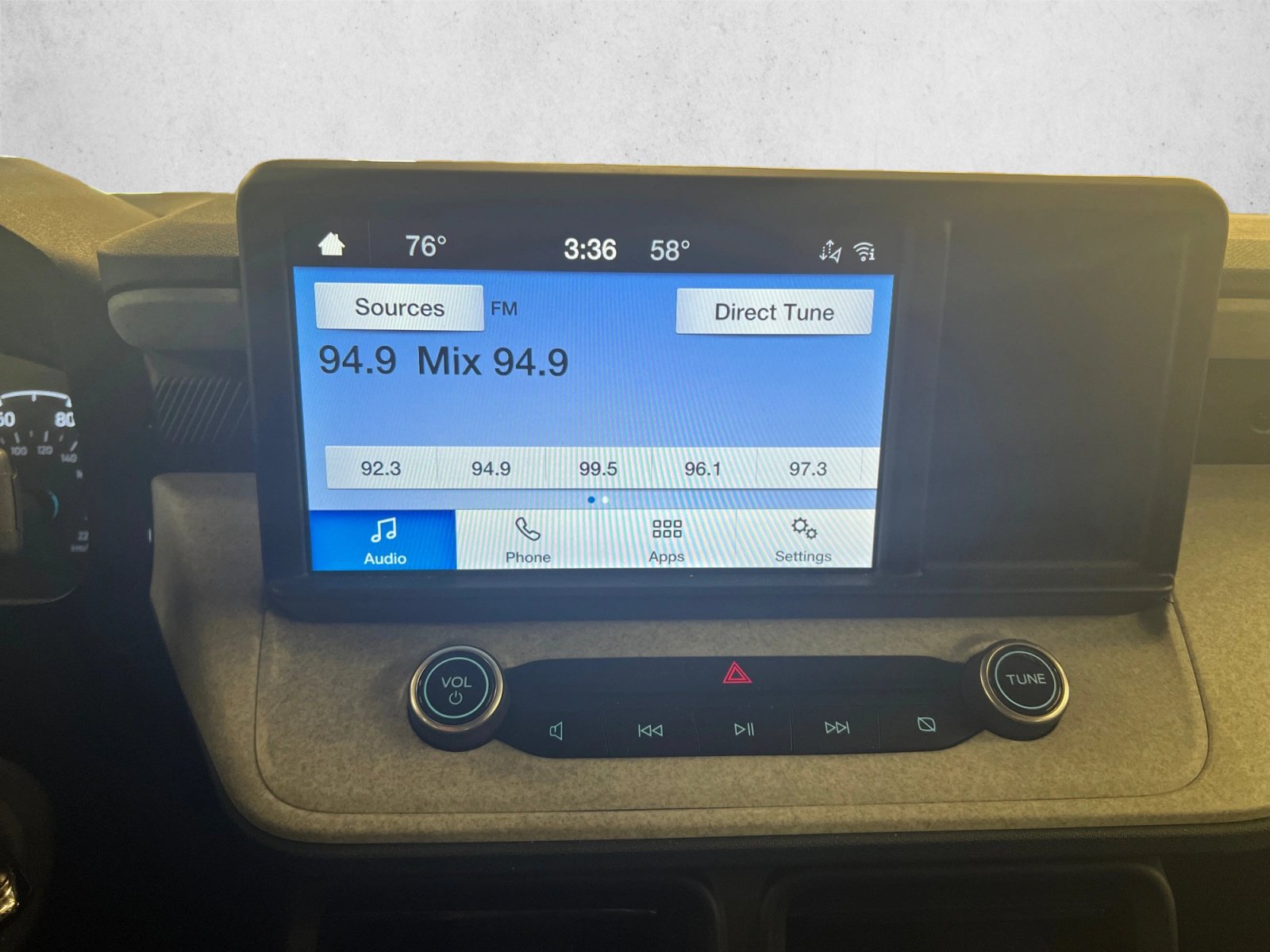Certified 2022 Ford Maverick XLT w/ XLT Luxury Package FWD image 16