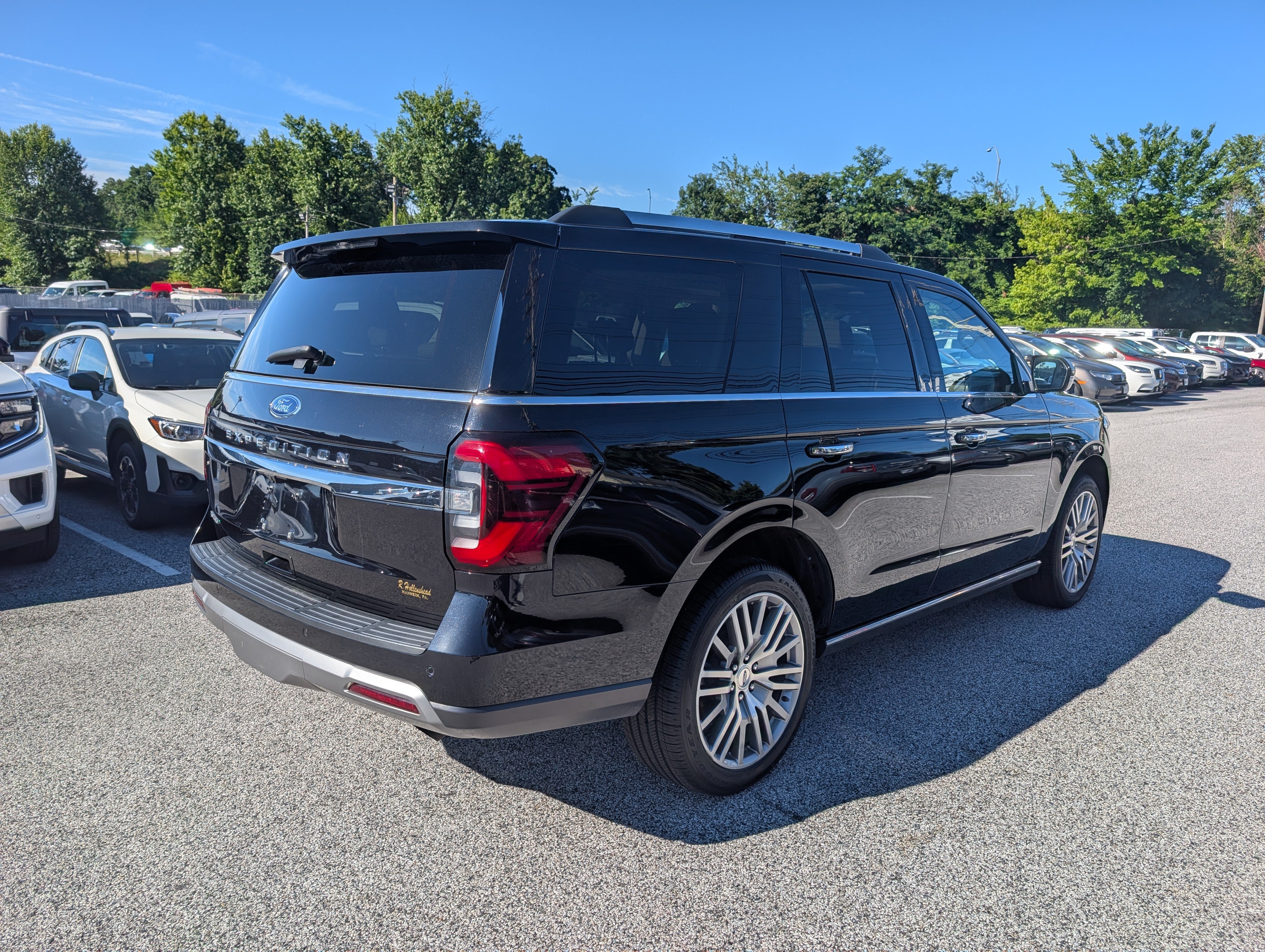 Certified 2022 Ford Expedition Limited AWD/4WD image 7