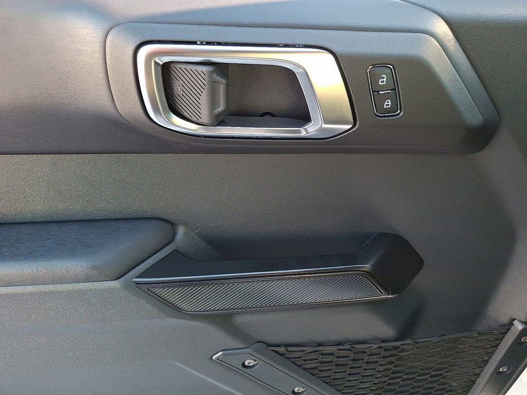 Certified 2025 Ford Bronco Outer Banks image 12