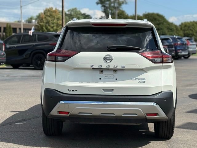 Used 2023 Nissan Rogue Platinum w/ Platinum Premium Package image 7