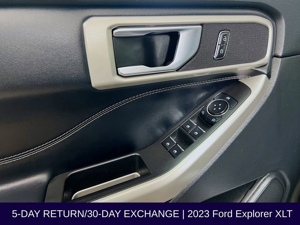 Certified 2023 Ford Explorer XLT image 23