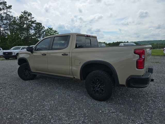 Used 2022 Chevrolet Silverado 1500 ZR2 w/ Technology Package AWD/4WD image 4