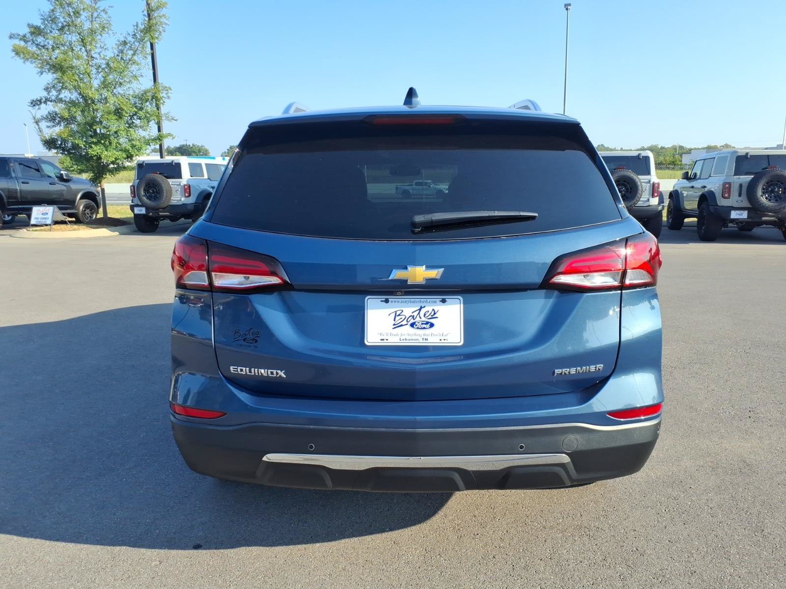 Used 2024 Chevrolet Equinox Premier FWD image 4