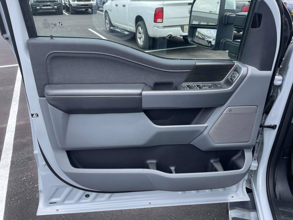 Certified 2025 Ford F150 Lariat w/ Equipment Group 501A Mid AWD/4WD image 15