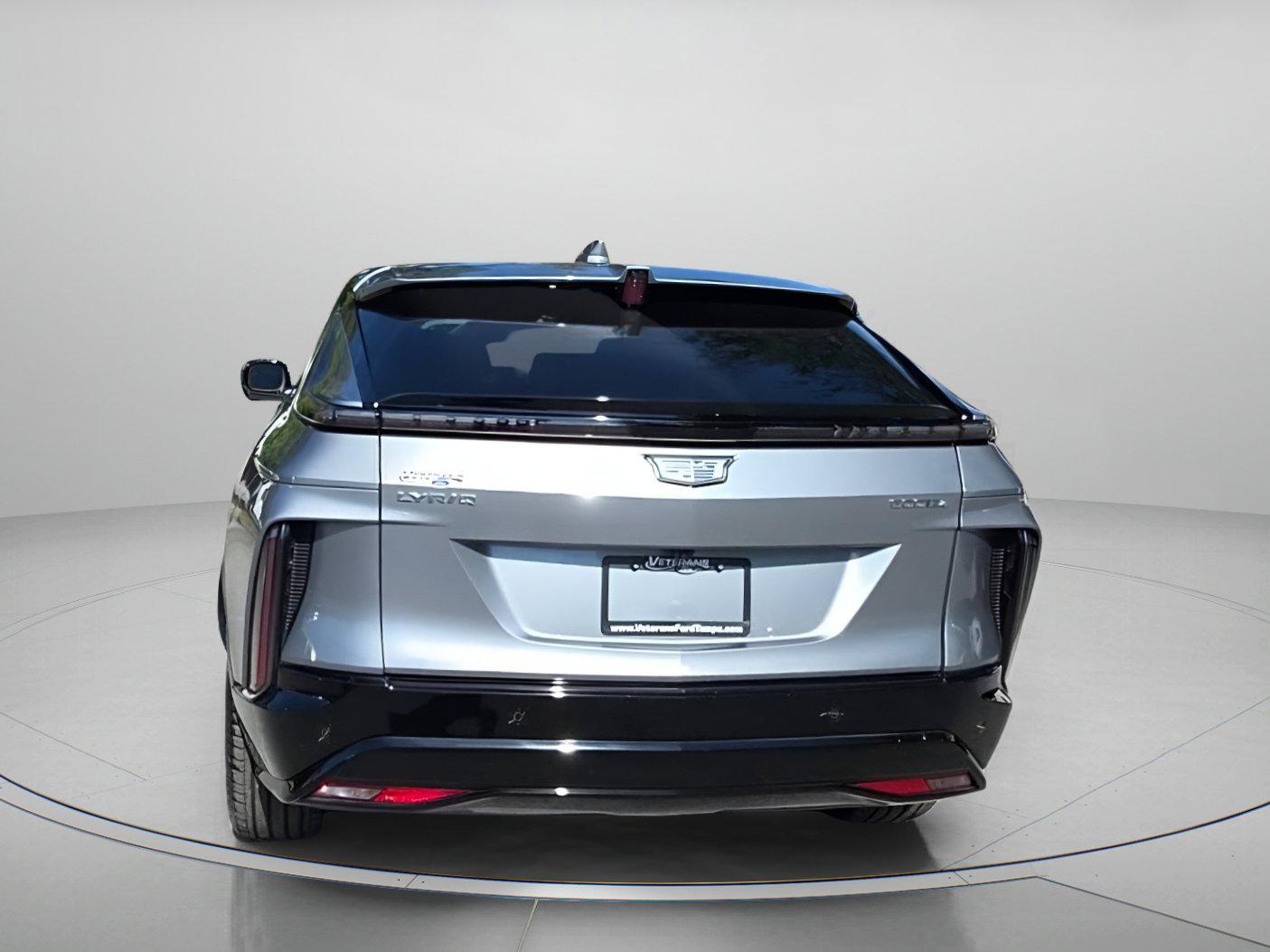 Used 2024 Cadillac Lyriq Sport image 24