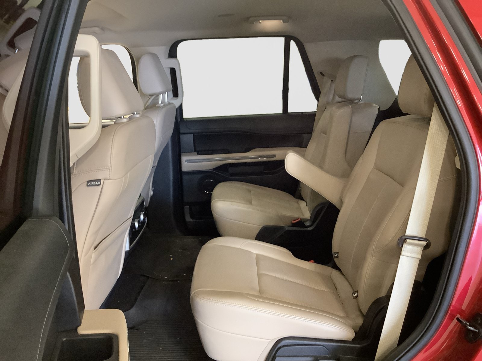 Certified 2022 Ford Expedition XLT RWD image 12