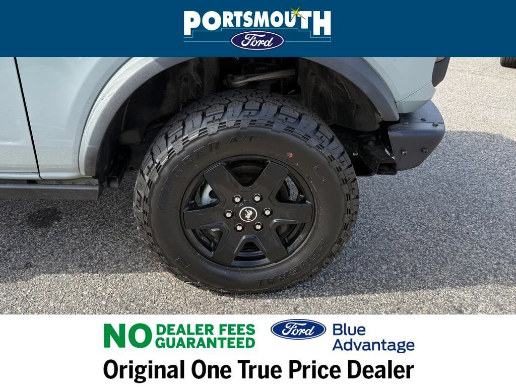 Certified 2024 Ford Bronco Black Diamond image 32